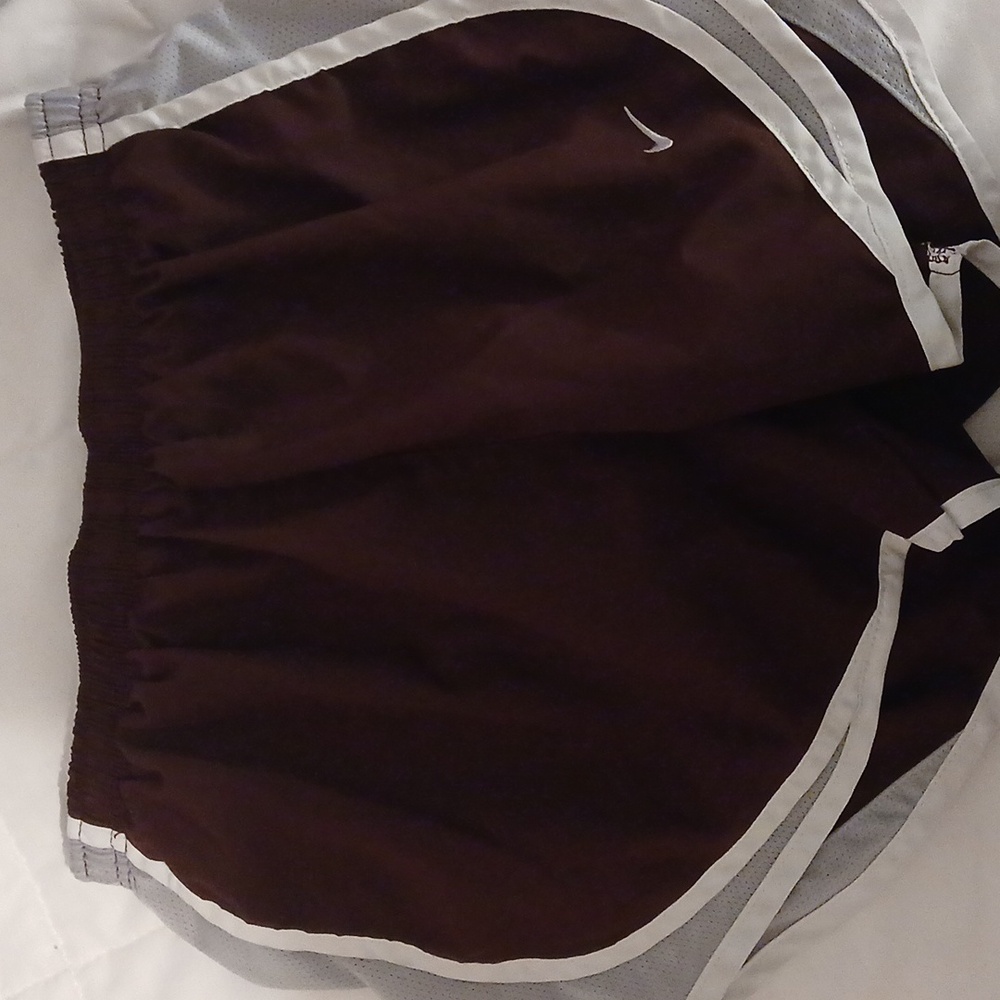 Nike dry fit shorts xs
